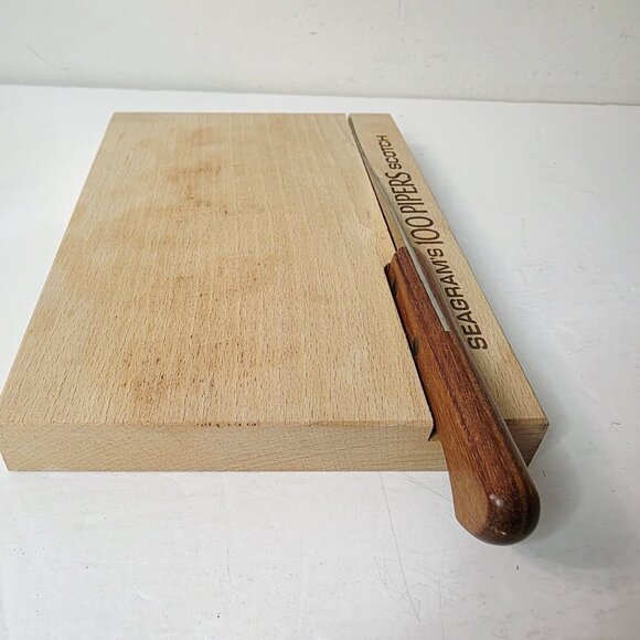Vtg Seagrams 100 Pipers Scotch Mini Cutting Board Butcher Block Russel Knife US - Picture 3 of 6